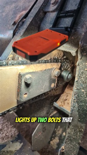 Klein Slim Worklight Solves the Darkest Problem #tools #diy