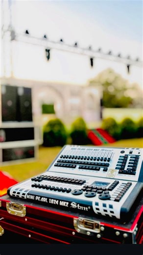 JS.King.SOUND on Instagram: "Happy newyear 🎊🎊🎊 follow @jsking9883 Like 💓 comment 💯 share 🙏 . . . . . . #dj #jskingsound #viral #djlife #newyear"