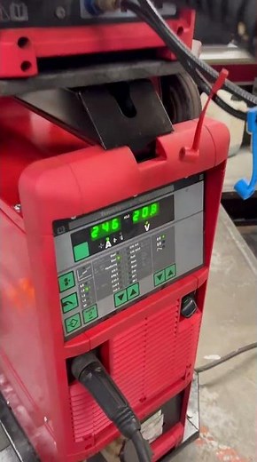 Fronius Transsynergic 4000 - Cjays Welding Equipment