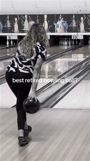 what is the BEST discontinued bowling ball?? 👀 #bowling