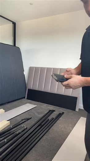 Gas lift bed assembly #furnitureassemblyhelp #tommyswissbed #gasliftbed