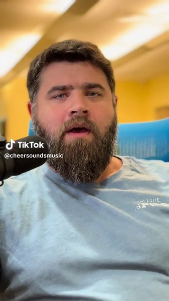 #cheerleading #cheermix #cheersounds #cheervoice #voiceover #panthers