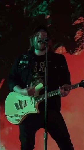 Fall Out Boy - A Little Less 16 Candles, a Little More “Touch Me” (Brazil 8.27.25) ​‪@falloutboy‬