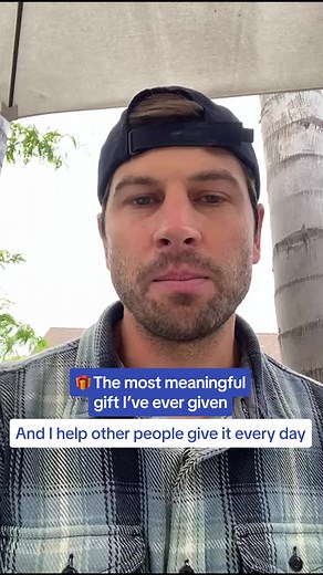 Did you know you could turn old t-shirts into a cozy, sentimental quilt? 👕 It's the perfect way to preserve memories or give as a gift for birthdays, anniversaries, graduations and more 💝 Project Repat is the #1 most trusted source for high-quality t-shirt blankets, all made in the USA. Sign up today to save 25% on your first quilt! | Project Repat