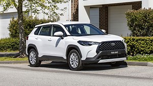 Toyota Corolla Cross GX 2023 review: Is the cheapest version of this small SUV best? Hybrid vs petrol?