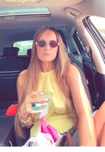 Vidéos de Julia🌞🥭🌺🦞🍋‍🟩💗 (@julia___france) avec som original - ౨ৎ