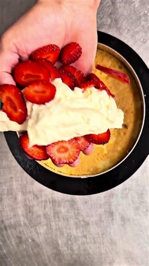 Le meilleure fraisier de ta vie ♥️🍓