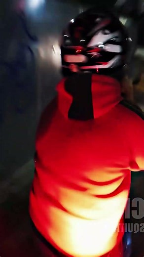 MOTO FURA PNEU E DEIXA SUSPEITOS APÉ NA FUGA #gcm #policia #rota #cortes #moto #fuga #ação #crime