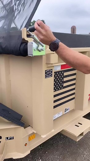 Dan said it first, the long-arm tarp doesn't get much simpler than that! 😁 #DumpTrailer #DiamondC 📸: Tools in Action and NITE Equipment | Diamond C Trailers