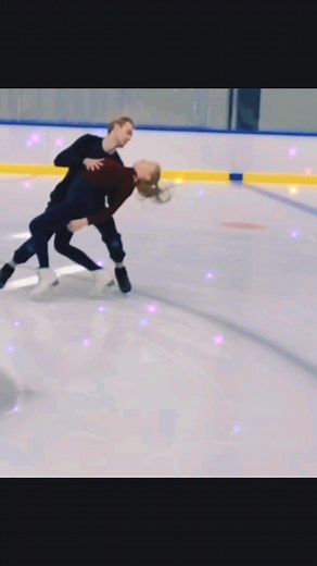 Vasilisa Kaganovskaya & Maxim Nekrasov: Ice Dance Figureskating Duo