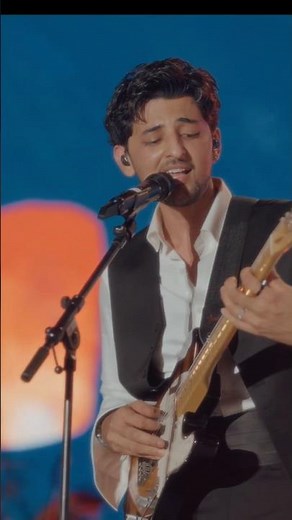Koi bhi khwaahish nahi iss dil ko, tu mil jaaye toh l Only Mine Darshan Raval Concert #darshanraval