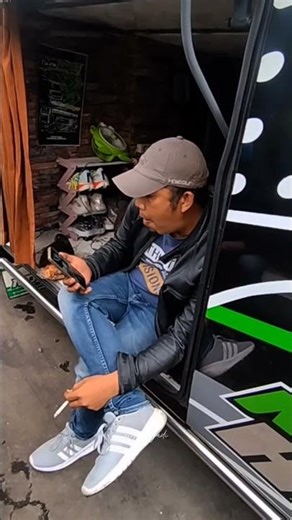 Story'Wa Cinematic Bus Tuan Muda Jb5#fypシ゚viral #shortvideo #busmania #buspariwisata