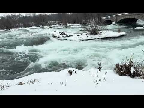 Hypnotic Winter Rapids at Water’s Edge 🌊 3 Hours of Natural River Sounds for Sleep,& Relaxation | 4K