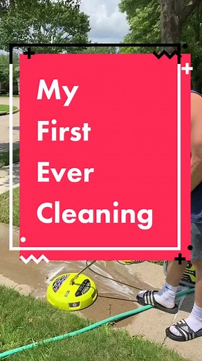 You can literally start with a home depot pressure washer…. Insane #pressurewashing #roofwashing #no9to5 #hustle #guttercleaning