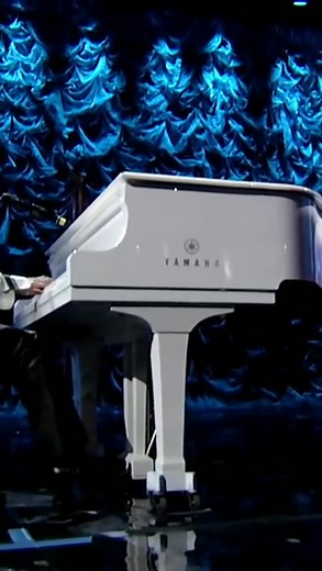 13K views · 567 reactions | Slash and Steven Tyler #guitar #guitarist #reels #fb | S'lole | Facebook