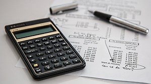 Insurance scams by fake intermediaries. How to protect yourself