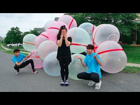 GIANT WUBBLE BUBBLE CAR PRANK!