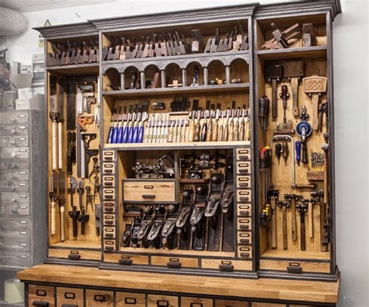 This Custom-Built Scrap Wood Tool Rack Is a Thing of Beauty