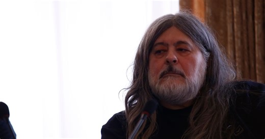 Kako se Teofil Pančić u svom maniru našalio sa AI na račun svoje bolesti i života: "Na vest o mojoj smrti"