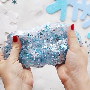 1.2M views · 1.8K reactions | Perfect for winter! Make our homemade snowflake slime even without a blizzard outside. Glittering snowflake fun with easy to make homemade slime. RECIPE----> https://littlebinsforlittlehands.com/how-to-make-homemade-snowflake-slime-recipe/ | Little Bins for Little Hands | Facebook