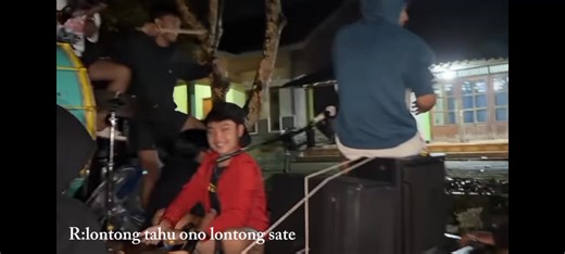 Sholawat Rassel: Bangunin Sahur yang Menggugah