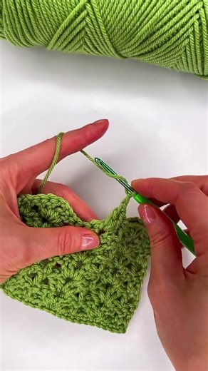 Easy crochet blanket stitch pattern