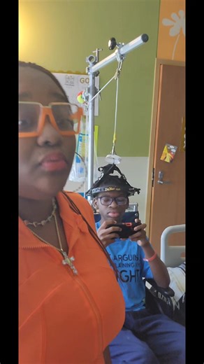 Explaining halo traction #DamariaeHealingJourney #DamariaeJourney #severescoliosis #tractionhalo #halogravitytraction | Danyale Griffin