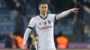 Beşiktaş'ta yeni transfer Matej Mitrovic