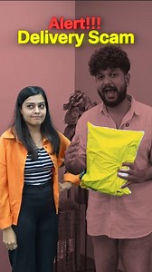 🚨 COD Scam Alert! 🚨 Hamare sath recently hua ek COD scam 🤬 Scammers randomly fake parcels bhej rahe hain COD basis par. Stay alert. Verify before you accept! Keep in mind before accepting any order: 👉 COD parcel tabhi accept karo jab 100% sure ho ki aapne order kiya hai. 👉 Payment kisi QR se mat karo jab tak verify na ho. 👉 Delivery boy ke call par parcel details confirm karo. 👉 Unknown parcels ko straight reject karo. Stay safe. Don’t fall for COD scams! 🚫📦 #techplusgadgets #ScamAlert 