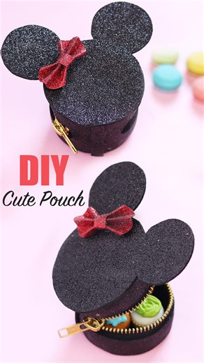 🎀 DIY Minnie Mouse Gift Pouch 🎀 Learn how to make this super cute Minnie Mouse gift pouch in easy steps! 🐭💕 Perfect for return gifts, birthdays, or special surprises. Try this fun craft and make your gifts extra special! #minniemousecraft #diygiftpouch #foamsheetcraft #handmadegifts #easycraftideas ✨ | D.I.Yay