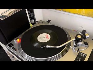 DJ Numark TT 1520 Turntables Demo