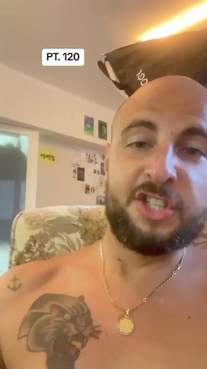 Bryan Galli Angeli on Instagram: "LA BATTUTA PIÙ POLITICAMENTE SCORRETTA DEL WEB PT. 120 #giorgiomontanini #standupcomedy #blackhumor #darkhumor #blackhumorita #standupcomedyitalia"