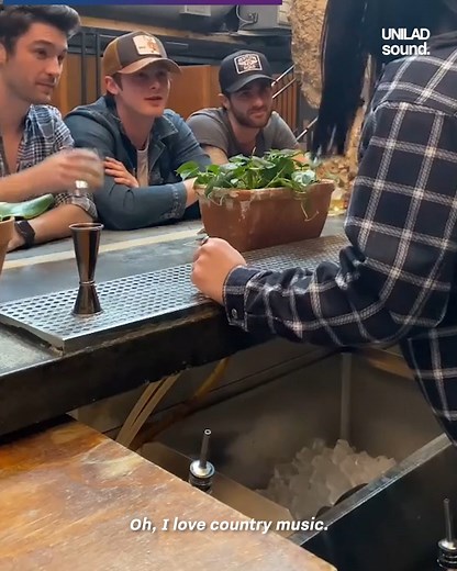 Their reactions are so wholesome 🙌 | UNILAD Sound