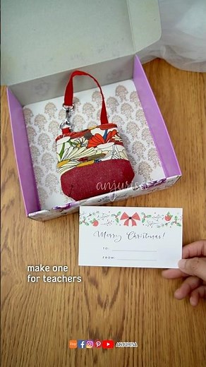 Handmade keychain gift idea - Sew a Totie Pouch