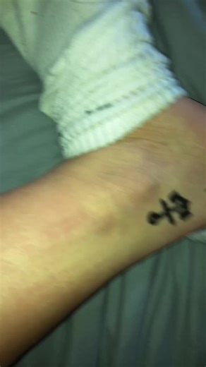 temporary permanent tattoo#tattoo #tutorial#duet #twin #foryoupage #trend #trendy #foryou #featureme