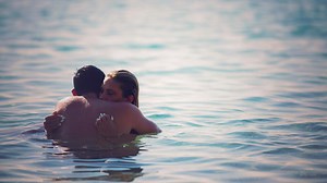 Husband distraught after catching wife cheating on him during 10-year anniversary holiday to Bali