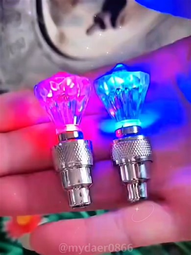 Lampu Berkelip LED 2 Biji, Unt # Colorful Air Cap Light# Seven-color Warning Light for Air Cap of Bicycle and Motorcycle# Bicycle and Motorcycle Tyre Air Cap Light# Night Riding#fyp #foryou #goodthing
