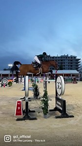Defying gravity! 🚀🚀🚀 Jessica Springsteen jumps clear for the Miami Celtics 🙌🏼🔥 | Global Champions League
