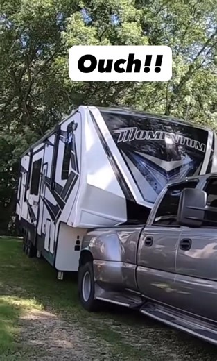 520K views · 1.7K reactions | Do you trust your fifth wheel pull? 樂 Follow RVPulse for top RV tips! #rvpulse #rv #rvlife | RVPulse | Facebook