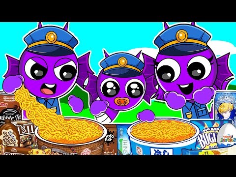 Durple Police Eating Eating Outdoor: Buldak Ramen M&M's Chocolate Kinder Surprise Oreo Thins | ASMR