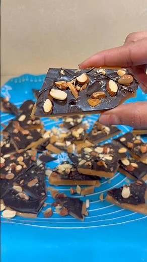 Easy Toffee recipe | Homemade Toffee Recipe | #toffee #shorts #english #2025
