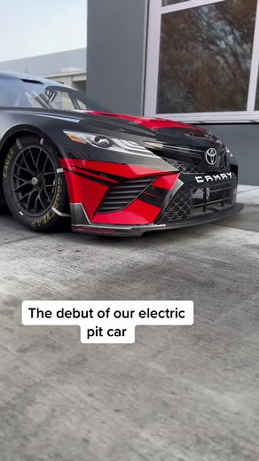 Indoor Electric Car Pit Stop Practice with NASCAR