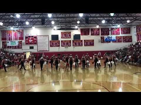Cardinal Gibbons Dance/Cheer Homecoming Pep Rally with Father Rivera - #dancingpriest #heavenlyfeet