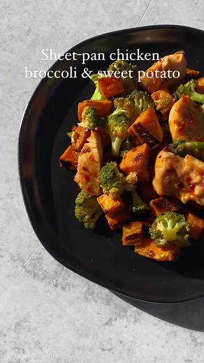 Make this Sheet-pan chicken, broccoli and sweet potato dish, which is one of the menu options of our NEW Medical Weight Loss Rx program! These recipes were designed to support those on weight-loss medications. See if you qualify! ↓ https://mayocl.in/3SiUbiz | The Mayo Clinic Diet