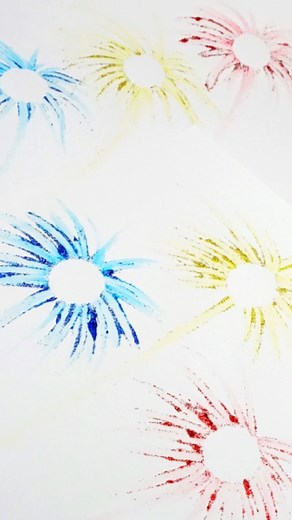 2.4K views · 31 reactions | Fast, fun glitter paint fireworks craft for kids! #glitterpainting #kidscrafts #patrioticcrafts | Twitchetts | Facebook