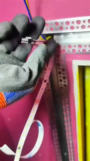 Assembly line lamp installation#lamp #light #led #lightingdecor #homedecor #homedecoration #interiordesign #homeowners #interiordesigner #madeinchina #summer #art | Alead Home Intelligent