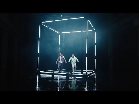 Djadja & Dinaz - À Cœur Ouvert [Clip Officiel]