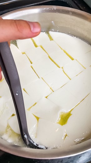 Our DIY cheese-making kit turns crafting your own delicious and healthy cheese into a breeze. 🌿🧀 This holiday season, give the gift of homemade goodness or create a festive cheeseboard for your celebrations. 🎉🎄 Enjoy our Black Friday Sale with 30% off on cheese kits and up to 40% off on other fantastic products. Dive into the art of cheese-making at culturesforhealth.com! 🤩 #culturesforhealth #fermentation #detox #diy #guthealing #guthealingfood #healthylifestyle #probiotics #handmade #home