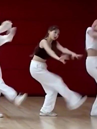 Nayeon's Dance Break in 'Feel Special'