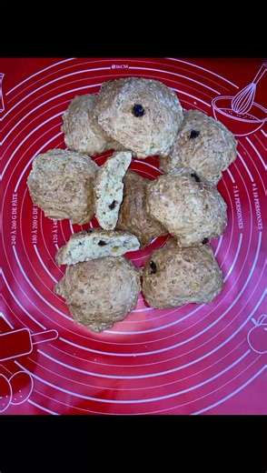 Rock Cakes or Rock Buns I have some good ole memories with Rock cakes. From childhood to adolescent stage. When I arrived in England at the age of 18 years old. Rebirth Tabernacle in Harlesden Church was home. It was a diverse church but with mainly different Caribbean people. We all know it's not a good ideas to force church on anyone but rather encourage them to attend. But for my siblings and I. We all looked forward to church. Of course to praise God but something flavourful and crumbling, s